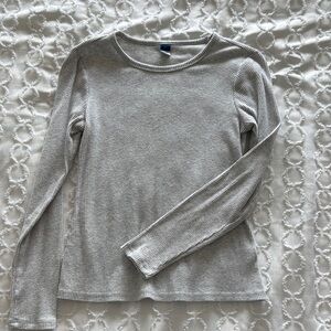 Old Navy Gray Long Sleeve Tee